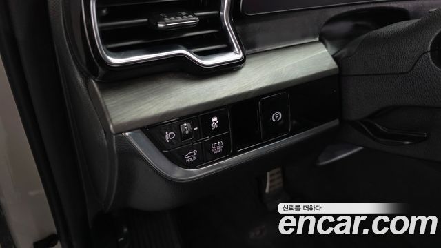 Kia Sportage Hybrid (V) Signature Gravity 2WD 2023 — фото 39