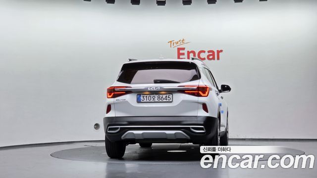 Kia Seltos Gasoline 1.6 Turbo 2WD Signature 2022 — фото 4