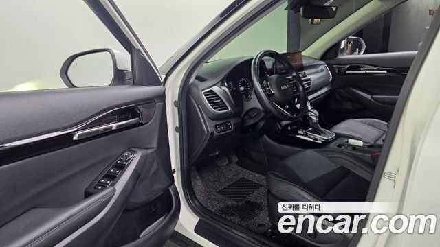 Kia Seltos Gasoline 1.6 Turbo 2WD Signature 2022 — фото 10