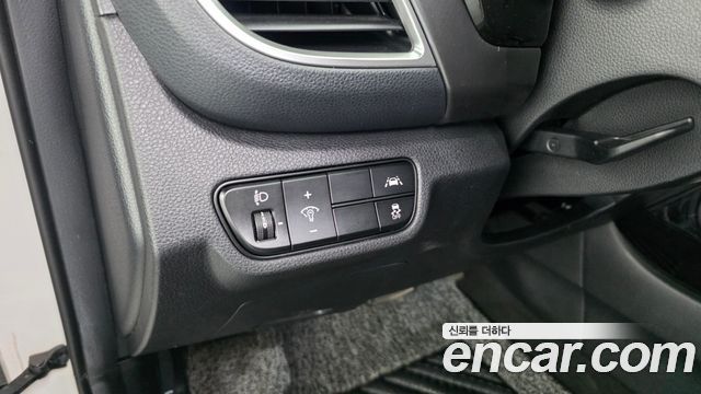 Kia Seltos Gasoline 1.6 Turbo 2WD Signature 2022 — фото 17
