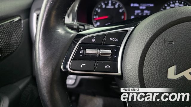 Kia Seltos Gasoline 1.6 Turbo 2WD Signature 2022 — фото 28