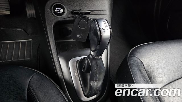 Renault Korea QM3 RE 2018 — фото 9