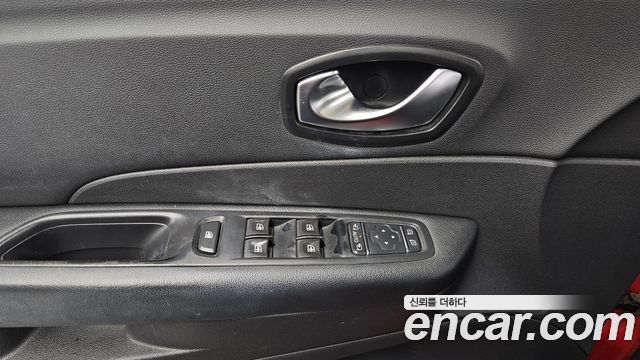 Renault Korea QM3 RE 2018 — фото 29