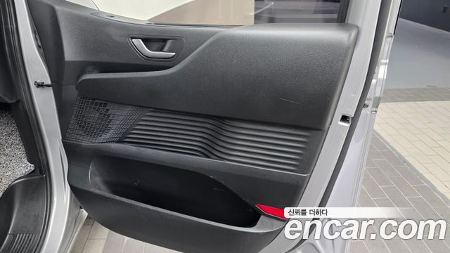 Hyundai Staria 2WD Camping Car Special Vehicle 2022 — фото 25