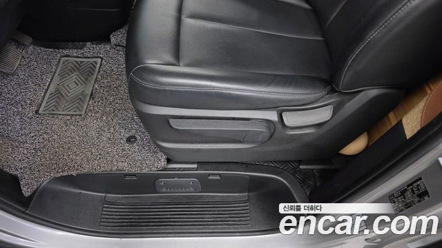 Hyundai Staria 2WD Camping Car Special Vehicle 2022 — фото 31