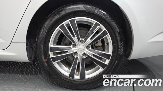 Renault Korea SM6 2.0 GDe SE 2016 — фото 21