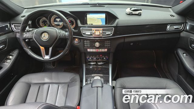 Mercedes-Benz E-Class (W212) E300 4MATIC Avantgarde 2016 — фото 7