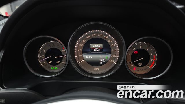 Mercedes-Benz E-Class (W212) E300 4MATIC Avantgarde 2016 — фото 8