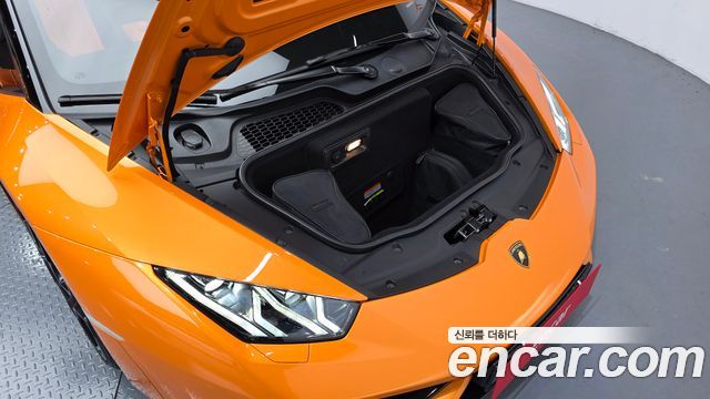 Lamborghini Huracan LP610-4 Spyder 2016 — фото 6