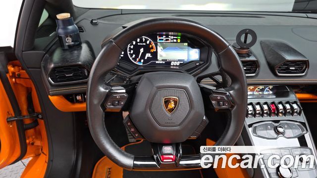 Lamborghini Huracan LP610-4 Spyder 2016 — фото 12