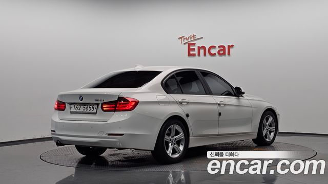 BMW 3 Series (F30) 320i 2013 — фото 2