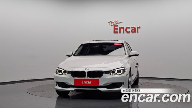 BMW 3 Series (F30) 320i 2013 — фото 3
