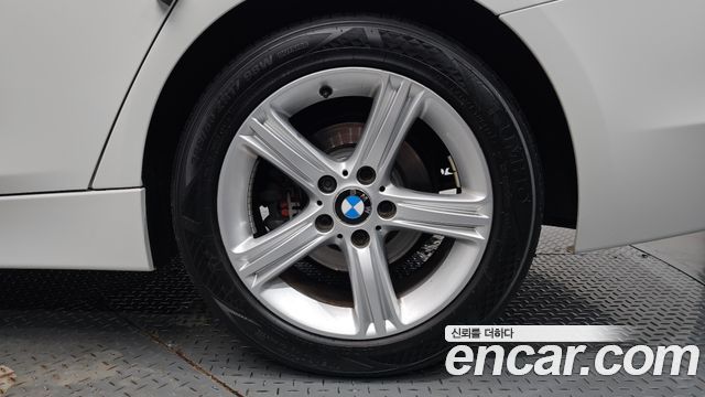 BMW 3 Series (F30) 320i 2013 — фото 21