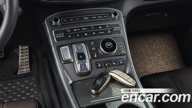 Hyundai Santa Fe Diesel 2.2 2WD Prestige 2021 — фото 9