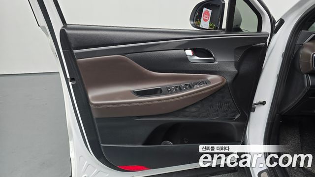 Hyundai Santa Fe Diesel 2.2 2WD Prestige 2021 — фото 24