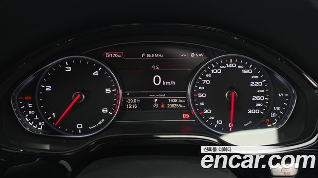 Audi A8 3.0 TDI Quattro LWB D4 2012 — фото 8