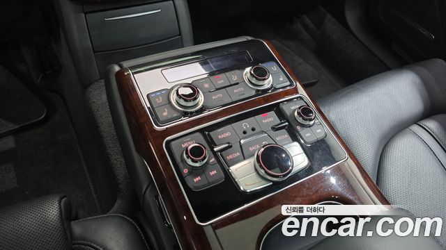 Audi A8 3.0 TDI Quattro LWB D4 2012 — фото 9