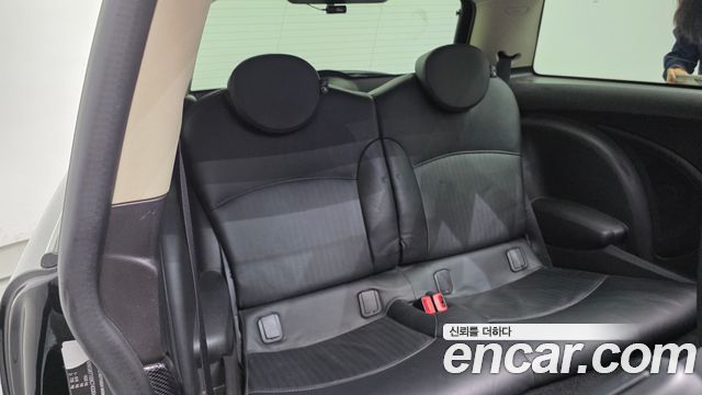 MINI Cooper SD Standard Second Generation 2012 — фото 16