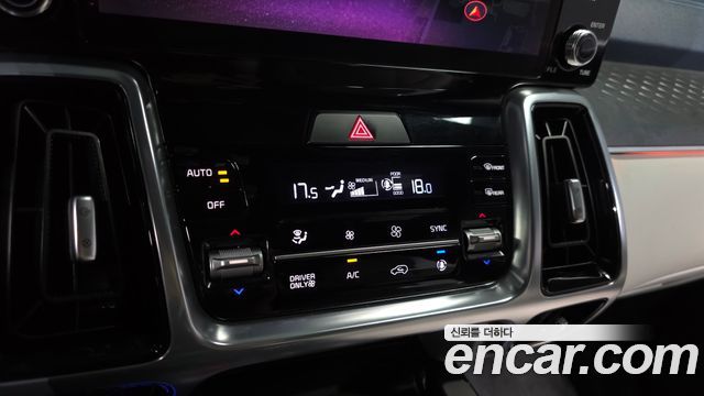 Kia Sorento (IV) HEV 1.6 2WD Gravity 2023 — фото 31