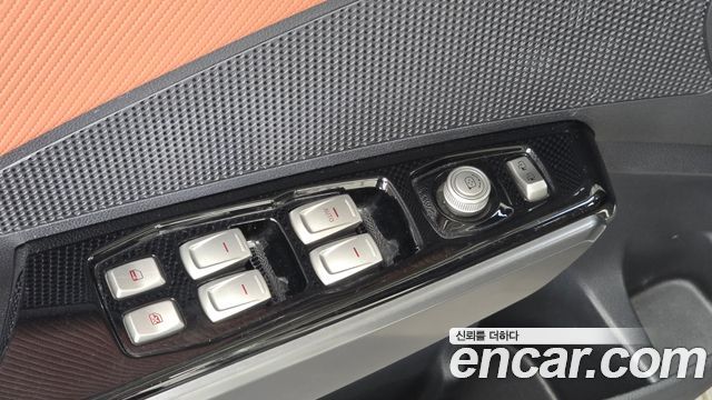 KG Mobility (SsangYong) Tivoli Armor Gear Plus 2WD 2019 — фото 29