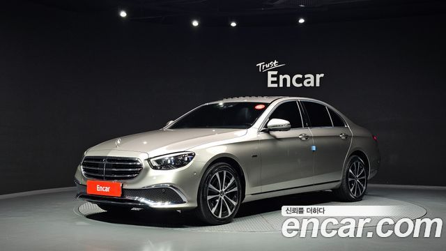 Mercedes-Benz E-Class (W213) E300e 4MATIC Exclusive