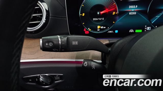 Mercedes-Benz E-Class (W213) E300e 4MATIC Exclusive 2021 — фото 29