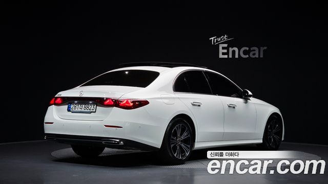 Mercedes-Benz E-Class (W214) E200 Avantgarde 2024 — фото 2