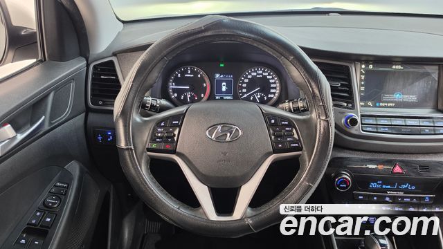 Hyundai Tucson Diesel 1.7 2WD Premium 2018 — фото 17