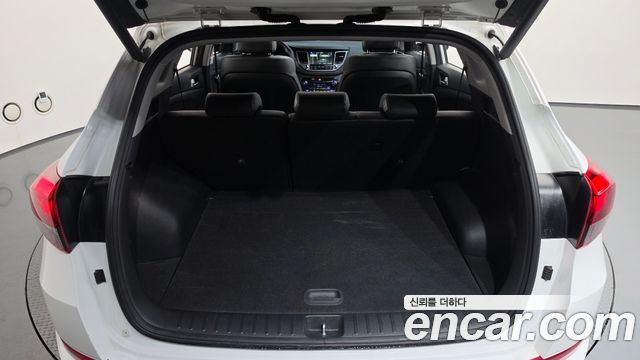 Hyundai Tucson Diesel 1.7 2WD Premium 2018 — фото 23