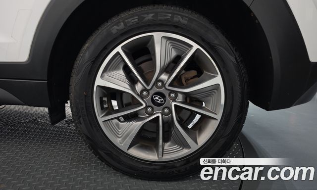 Hyundai Tucson Diesel 1.7 2WD Premium 2018 — фото 27