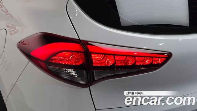 Hyundai Tucson Diesel 1.7 2WD Premium 2018 — фото 29