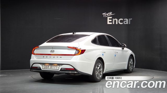 Hyundai Sonata (DN8) 2.0 Premium Family 2020 — фото 2
