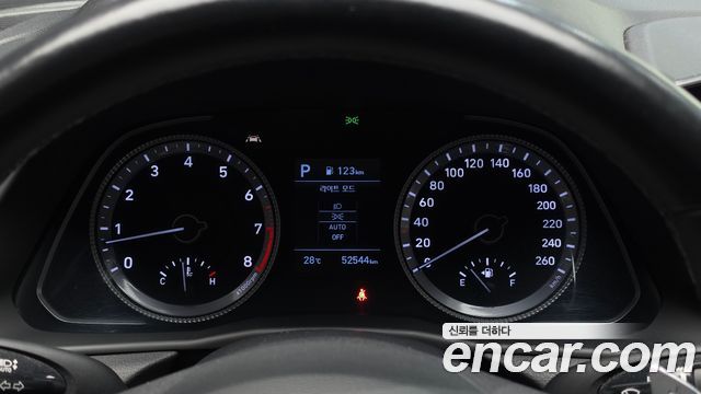 Hyundai Sonata (DN8) 2.0 Premium Family 2020 — фото 8