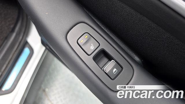 Hyundai Sonata (DN8) 2.0 Premium Family 2020 — фото 18