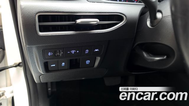 Hyundai Sonata (DN8) 2.0 Premium Family 2020 — фото 34