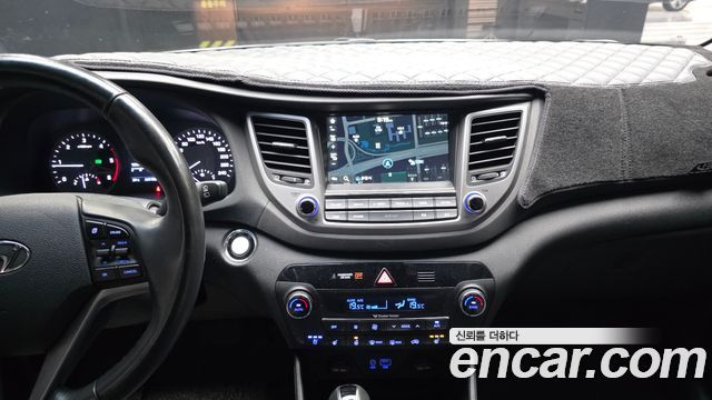 Hyundai Tucson Diesel 2.0 2WD Modern 2018 — фото 14