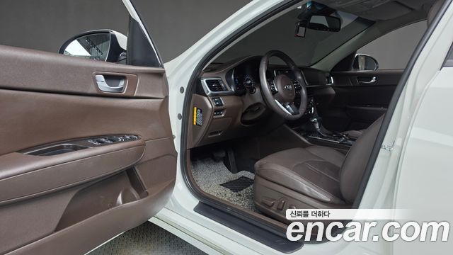 Kia K5 (II) 2.0 Noblesse 2020 — фото 11