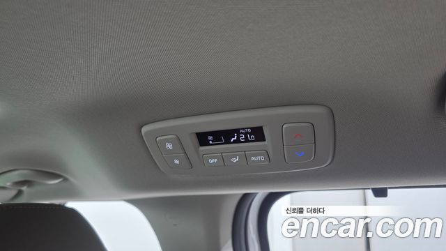 Kia Carnival (IV) HEV 7seater Signature 2024 — фото 18