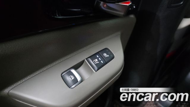 Kia Carnival (IV) HEV 7seater Signature 2024 — фото 19