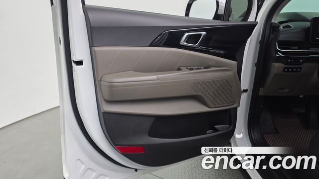 Kia Carnival (IV) HEV 7seater Signature 2024 — фото 24