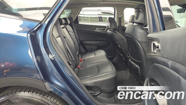 Kia Sportage Hybrid (V) Signature Gravity 2WD 2022 — фото 11