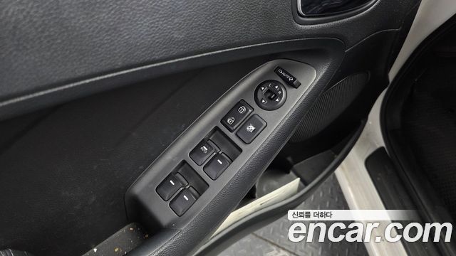 Kia K3 Diesel Prestige 2015 — фото 16