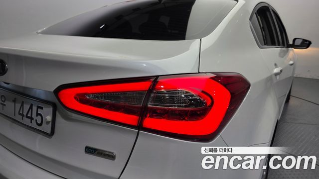 Kia K3 Diesel Prestige 2015 — фото 23
