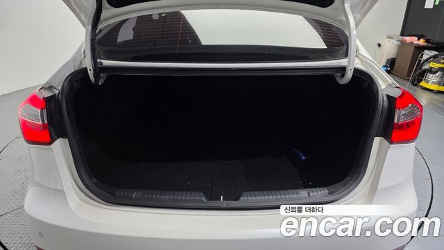 Kia K3 Diesel Prestige 2015 — фото 29