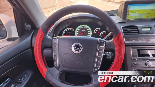 KG Mobility (SsangYong) Rexton W 2.0 4WD RX7 Luxury 2013 — фото 10