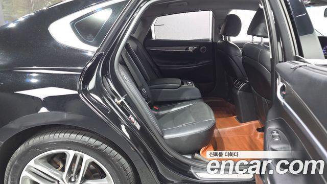 Hyundai Grandeur (IG) 3.0 Exclusive 2017 — фото 11