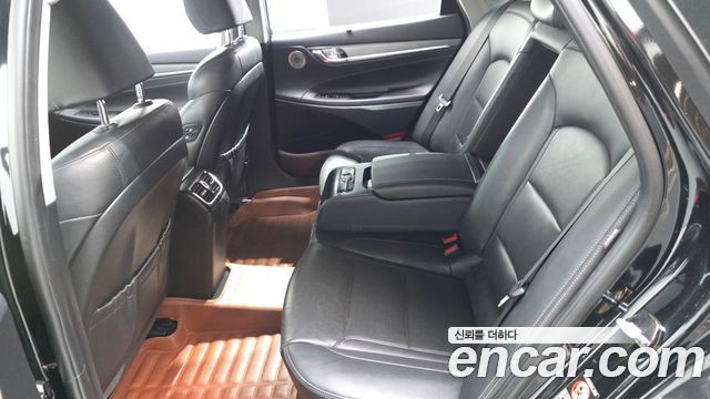 Hyundai Grandeur (IG) 3.0 Exclusive 2017 — фото 12