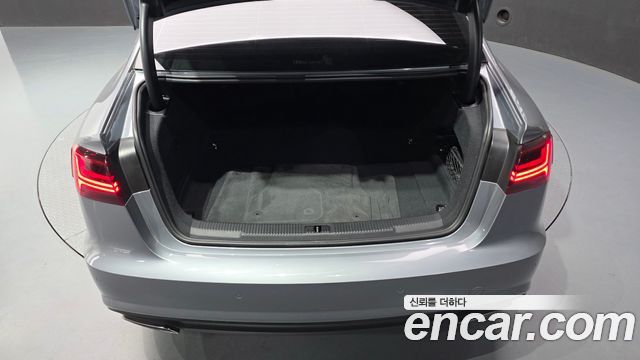 Audi A6 35 TDI Premium C7 2018 — фото 18