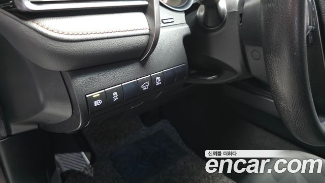 Toyota Camry (XV70) 2.5 LE Hybrid 2019 — фото 20