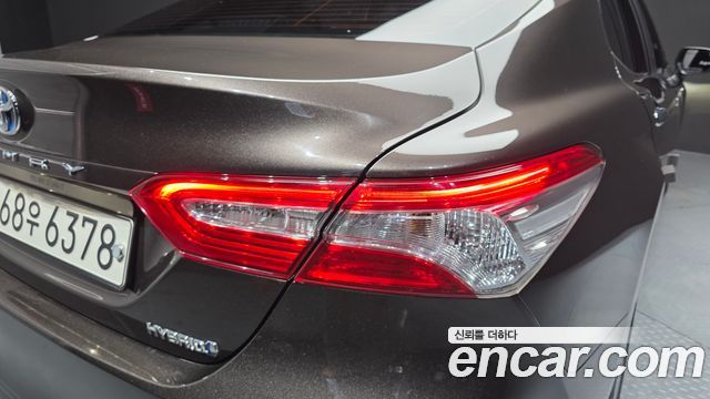 Toyota Camry (XV70) 2.5 LE Hybrid 2019 — фото 23